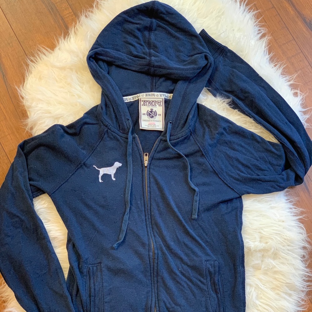 🌻OFFERS?🌻 Victoria secret jacket